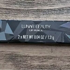 Lunar Beauty Lip Liner Duo • Doodle & Blushing • 0.04 NEW IN BOX.